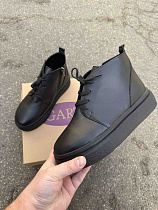 Ботинки Garti 0194 чорна шкіра байка в магазине Фонтан Обуви