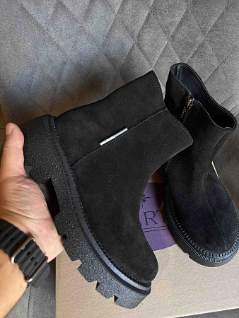 Ботинки Garti 347 чорний замш байка в магазине Фонтан Обуви