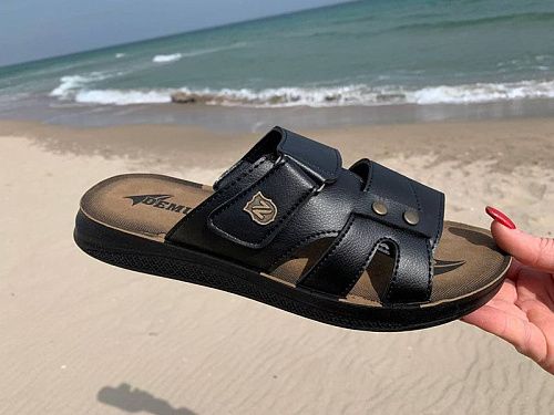 Шлепанцы Demur MKB6115 black в магазине Фонтан Обуви