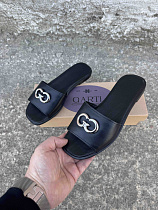 Шлепанцы 56 чорна шкіра в магазине Фонтан Обуви