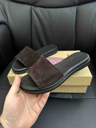 Шлепанцы 97 коричневий замш в магазине Фонтан Обуви