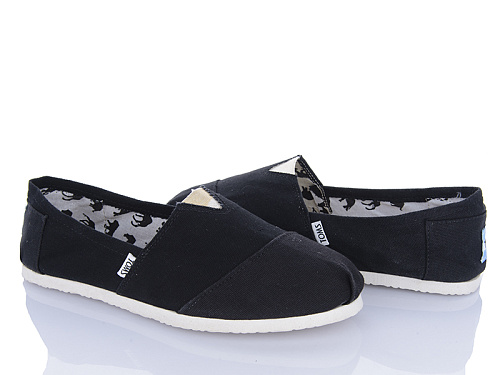 Слипоны Lenase ТОМС чорний в магазине Фонтан Обуви