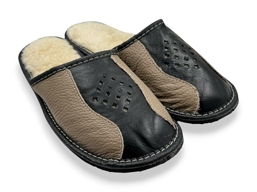 Тапочки Rai Shoes Капці 1 чол.чор-бежевий в магазине Фонтан Обуви