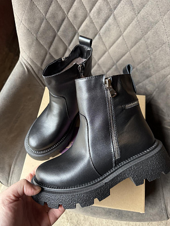 Ботинки Garti 508 чорна шкіра мех в магазине Фонтан Обуви