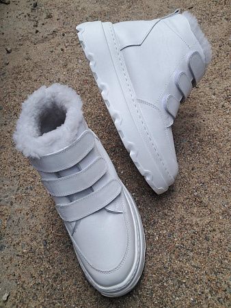 Ботинки 27968 бел в магазине Фонтан Обуви