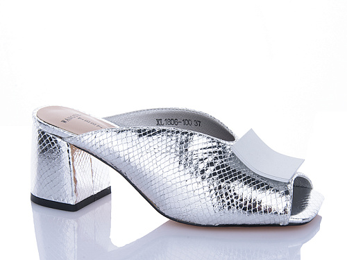 Шлепанцы Trasta XL1806-100 в магазине Фонтан Обуви