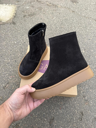 Ботинки 445 чорний замш-карамель байка в магазине Фонтан Обуви