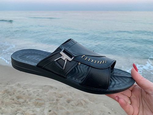 Шлепанцы Demur MKD6364 black в магазине Фонтан Обуви