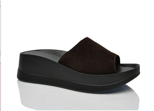 Шлепанцы 0133 коричневий замш в магазине Фонтан Обуви