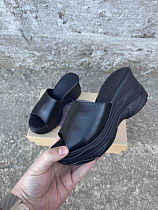 Шлепанцы 525 чорна шкіра в магазине Фонтан Обуви